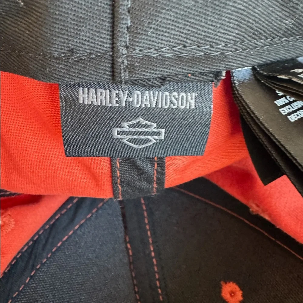 Like New Harley-Davidson Orange and Black Logo Fitted Hat